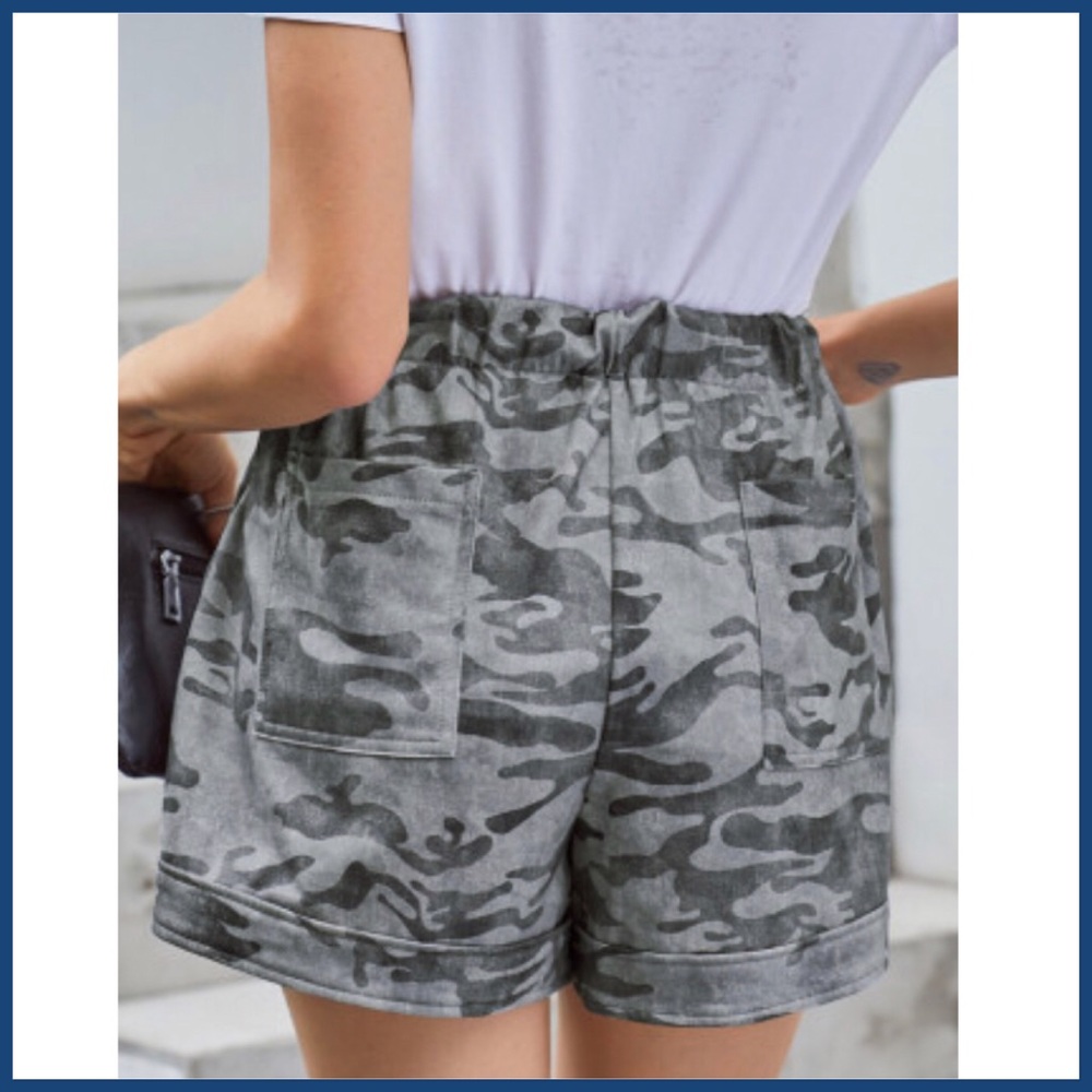 Gray Camo drawstring shorts - Picture 4 of 7